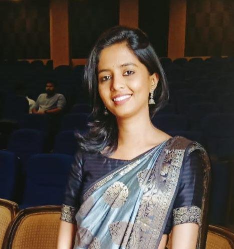 Dr Deeksha
